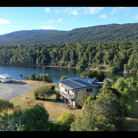 Glendale River View Manapouri Extérieur photo