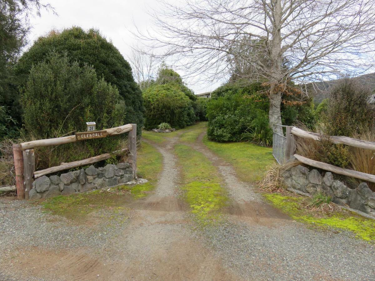 Glendale River View Manapouri Extérieur photo